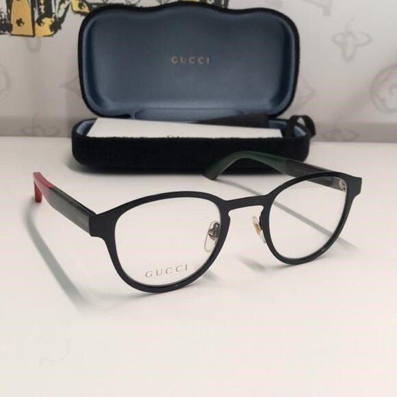 Gucci GG0161O 002 – Gloss Black with Green & Red Web Stripes | 48-23-145 | New A - Picture 1 of 11